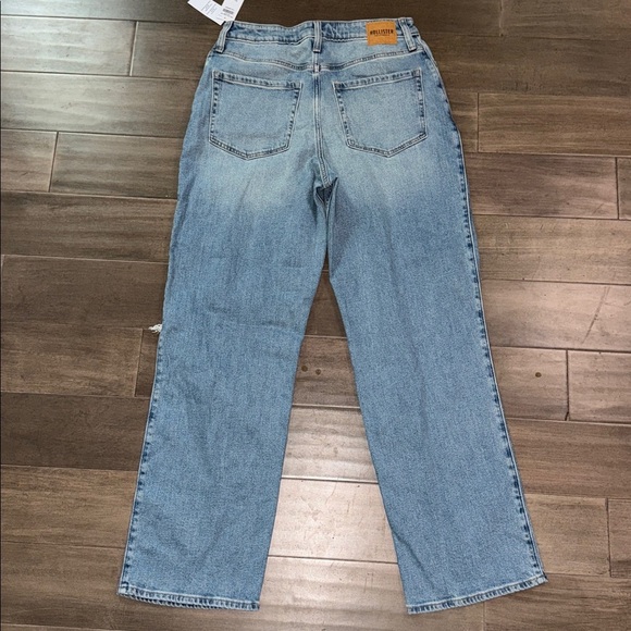 Hollister Ultra High Rise Dad Jeans SZ 30R / 10R - Picture 5 of 7
